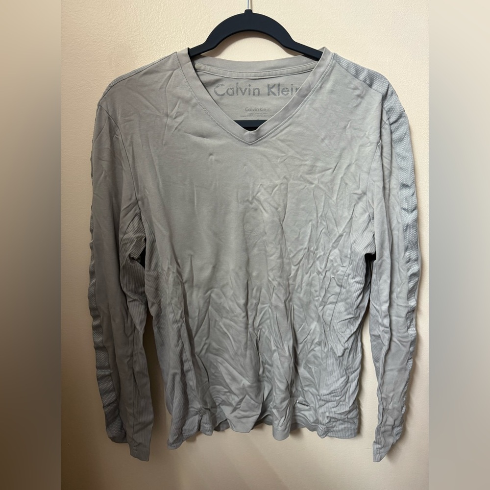 Calvin Klein V Neck, Long Sleeve